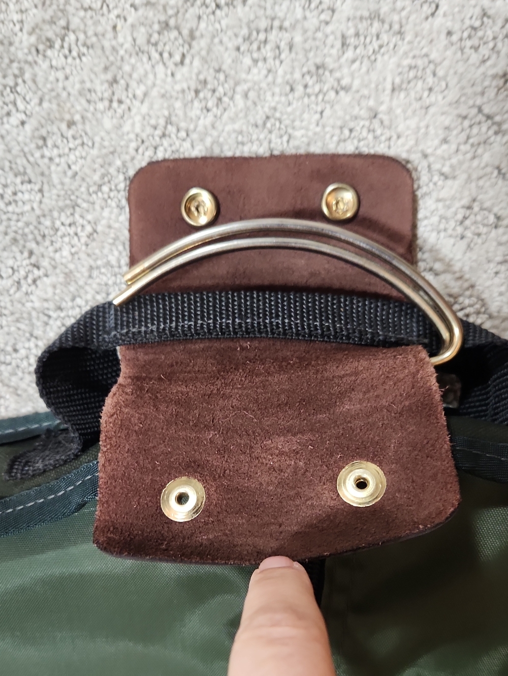 Orvis Dark Green Canvas Garment Bag with Brown Leather Accents - Picture 6 of 16